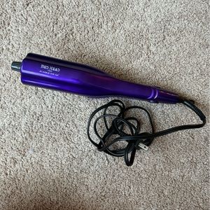 Like new BedHead beach waver